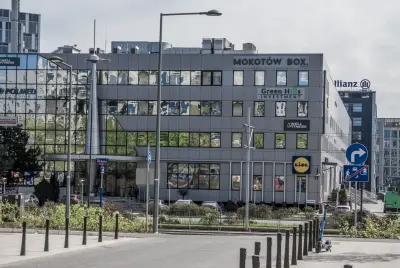 Budynek i otoczenie 04